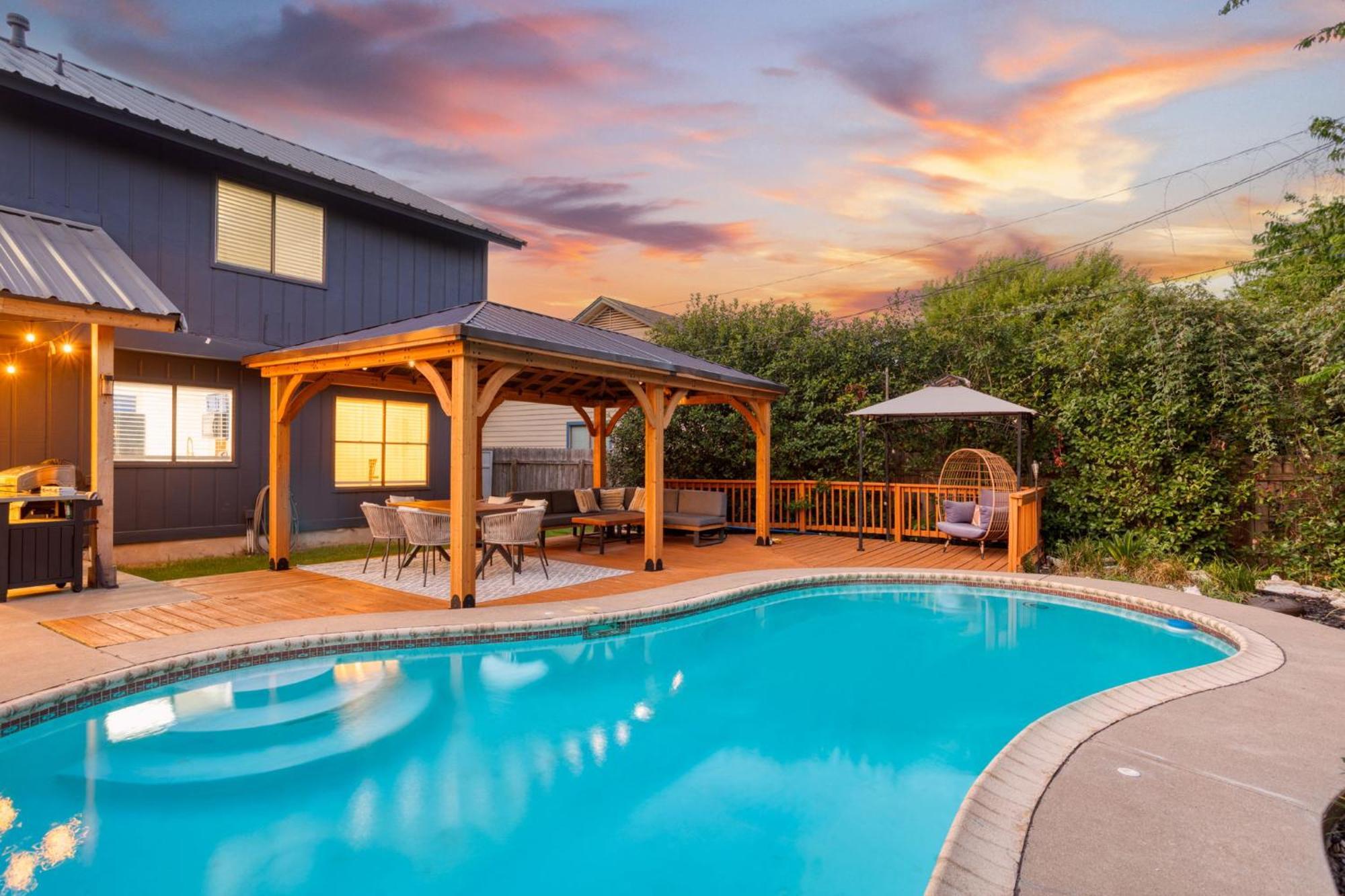 Timeless-Texas-Inn - Heated Pool Oasis & Lux Vibe Round Rock Exterior foto